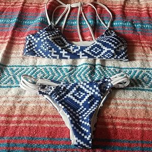 Aztec bikini sz medium